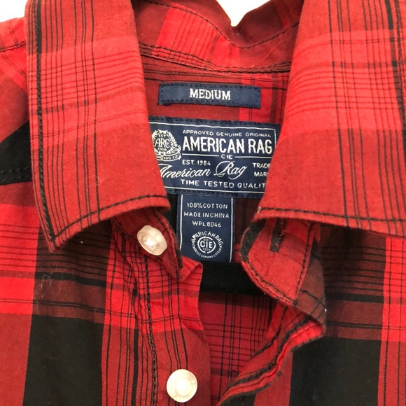 Men’s Button Up - Picture 3 of 4